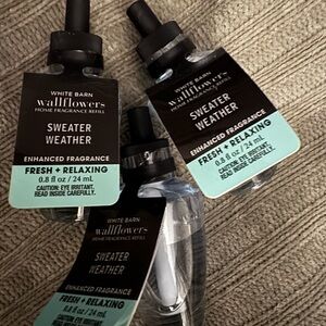 White Barn Wallflowers Sweater Weather Fragrance Refill